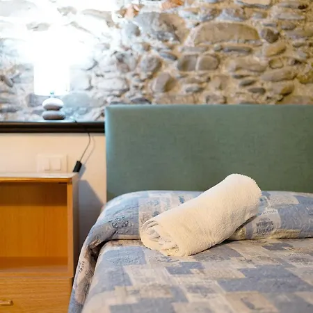 Dipinti, Borgo Dei Pescatori Cervo