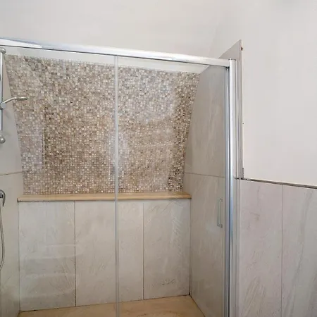 Dipinti, Borgo Dei Pescatori *
